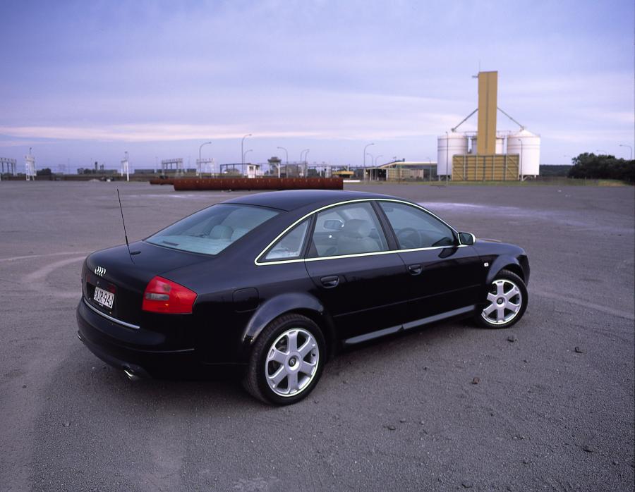  Audi S6 Sedan (4B, C5) 2001 года  (AU) (фото 2 из 5)